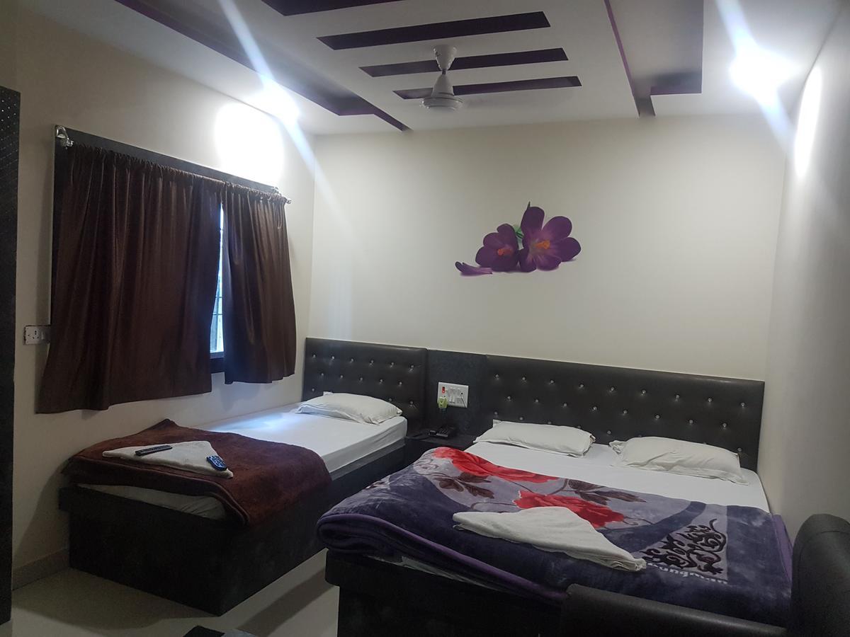 Hotel Grand Palace Gaya Eksteriør bilde