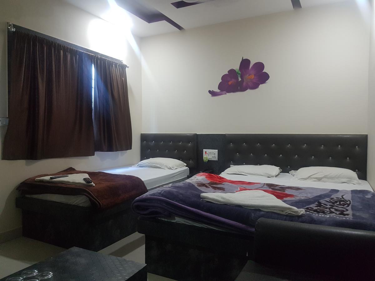 Hotel Grand Palace Gaya Eksteriør bilde
