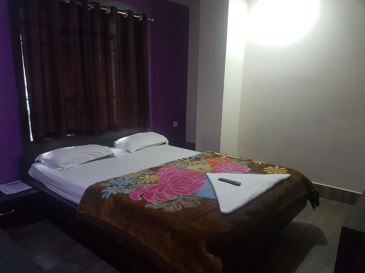 Hotel Grand Palace Gaya Eksteriør bilde